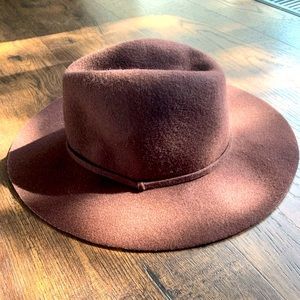 J Crew Brown, wide brimmed felt hat